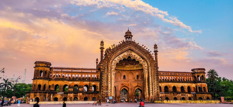 Lucknow 3 Days Tour Package